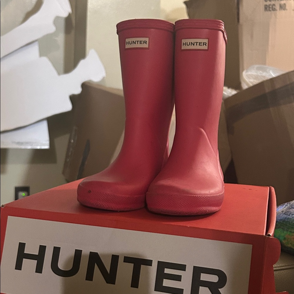 Hunter Fuchsia Waterproof Boots